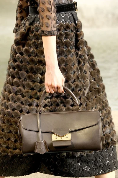 Look 26